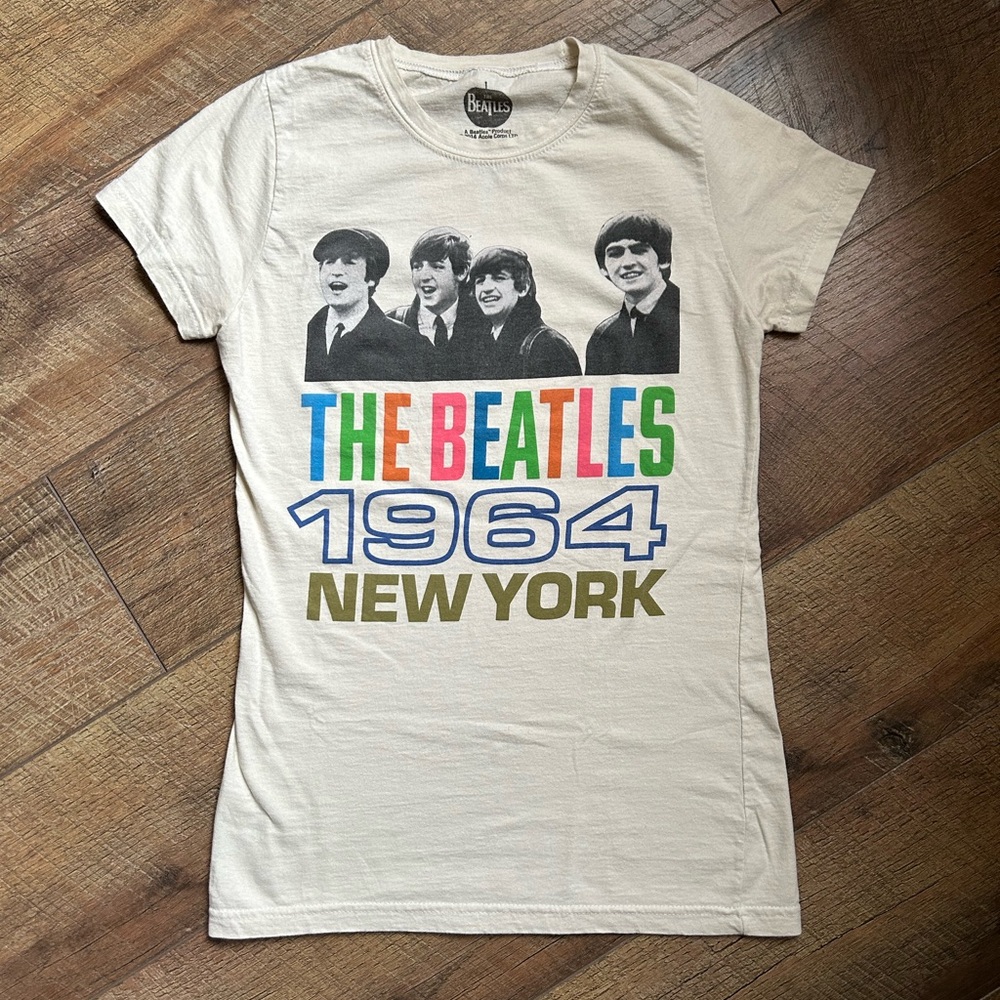 The Beatles 1964 New York T-Shirt - Size Medium - Picture 2 of 5